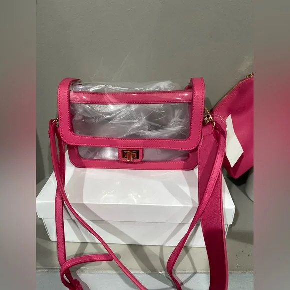 Mail + Lili Jessie Vegan Leather Stadium Crossbody bag - Picture 2 of 15